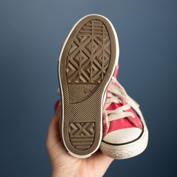 Pink CONVERSE high tops - Picture 2 of 2